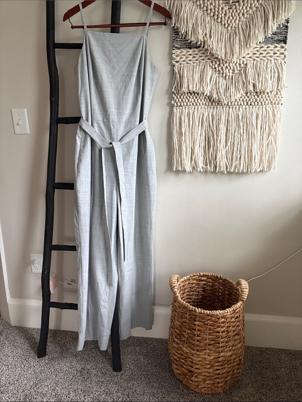 Banana Republic Light Gray Women’s Jumpsuit. Sz 12 Tall